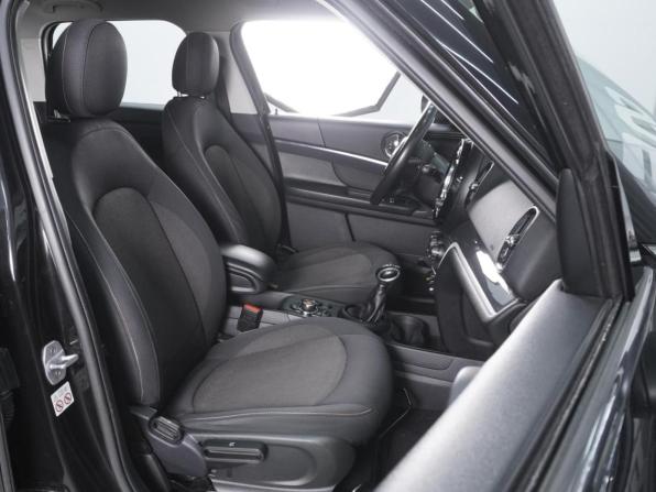 Mini Countryman II с пробегом 2019 года, цена 2 299 000 рублей, 158925 км, внедорожник, Автокод Объявления