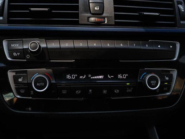BMW 1 серии II (F20/F21) Рестайлинг 2 с пробегом 2019 года, цена 2 390 000 рублей, 66258 км, хэтчбек, Автокод Объявления