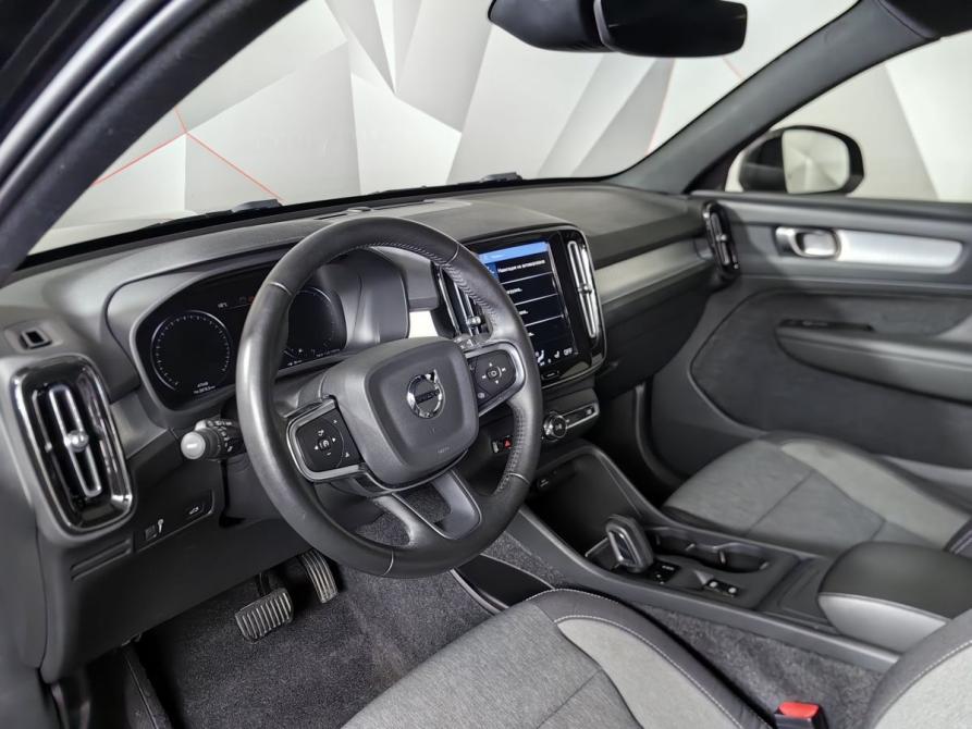 Volvo XC40 I Москва  - изображение 19