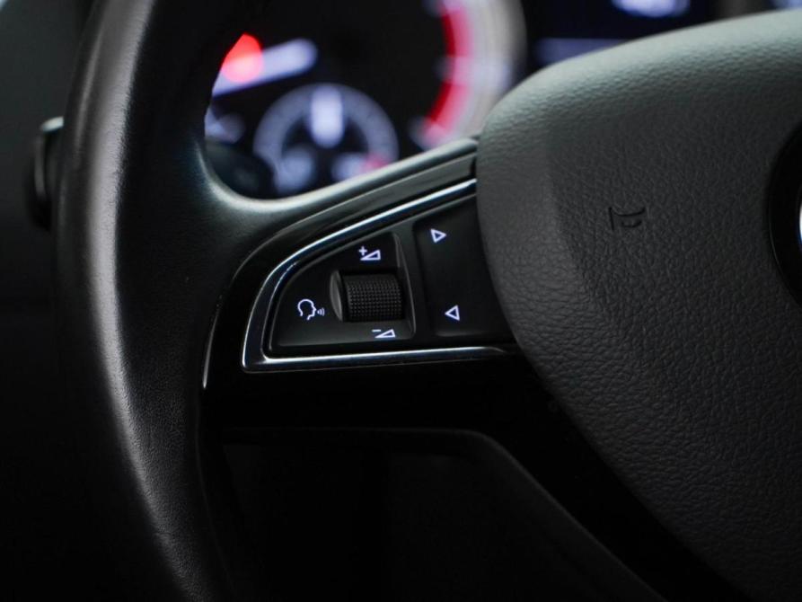 Skoda Octavia III (A7) Рестайлинг Москва  - изображение 12