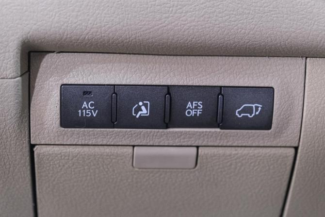 Lexus LX III с пробегом 2008 года, цена 3 399 000 рублей, 172000 км, внедорожник, Автокод Объявления