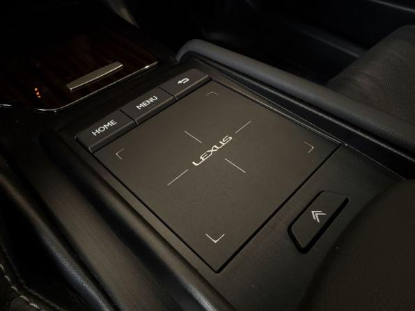 Lexus ES VII с пробегом 2019 года, цена 3 190 000 рублей, 141170 км, седан, Автокод Объявления