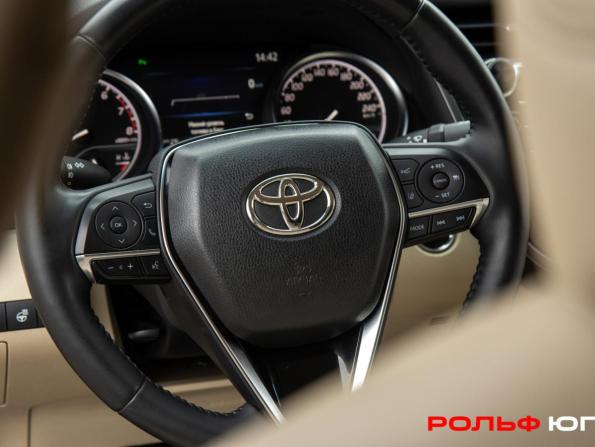 Toyota Camry VIII (XV70) с пробегом 2020 года, цена 3 249 000 рублей, 49532 км, седан, Автокод Объявления