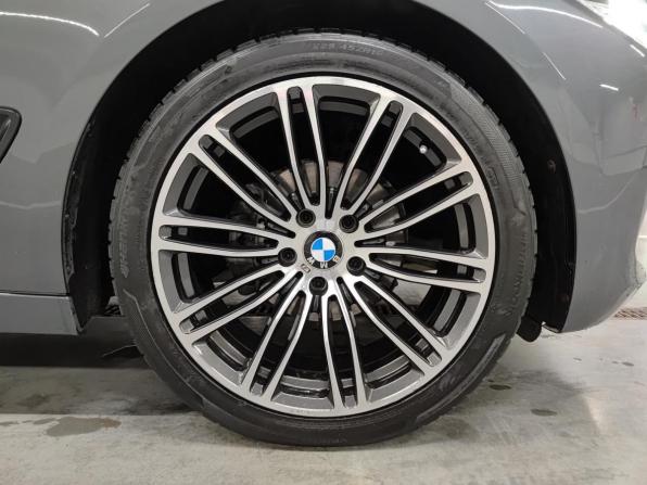 BMW 3 серии VI (F3x) Рестайлинг с пробегом 2019 года, цена 3 050 000 рублей, 80189 км, лифтбек, Автокод Объявления