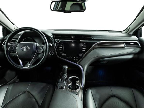 Toyota Camry VIII (XV70) с пробегом 2020 года, цена 2 899 700 рублей, 115074 км, седан, Автокод Объявления