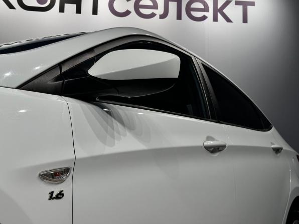 Hyundai Solaris I с пробегом 2014 года, цена 1 000 000 рублей, 141654 км, седан, Автокод Объявления