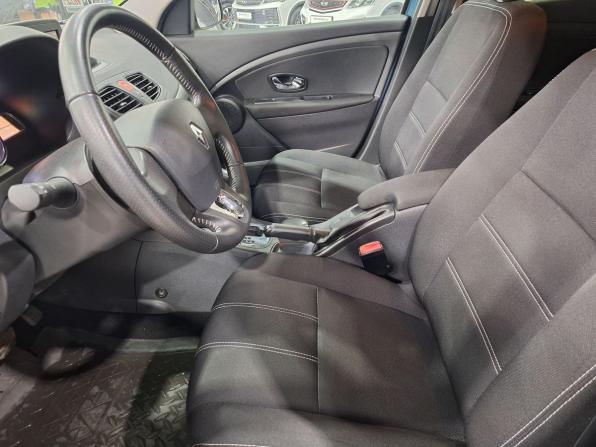 Renault Fluence I Рестайлинг с пробегом 2014 года, цена 1 100 000 рублей, 36837 км, седан, Автокод Объявления
