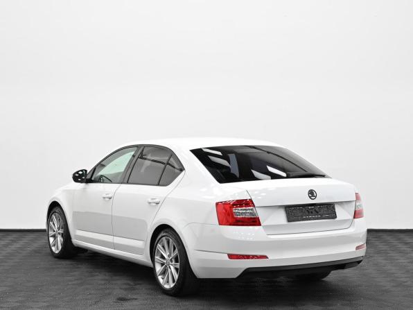 Skoda Octavia III (A7) с пробегом 2014 года, цена 1 299 000 рублей, 162000 км, лифтбек, Автокод Объявления