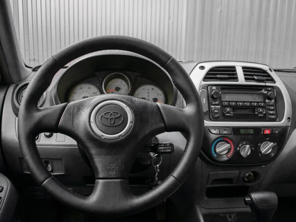 Toyota RAV4 II (XA20) с пробегом 2001 года, цена 690 000 рублей, 275281 км, внедорожник, Автокод Объявления