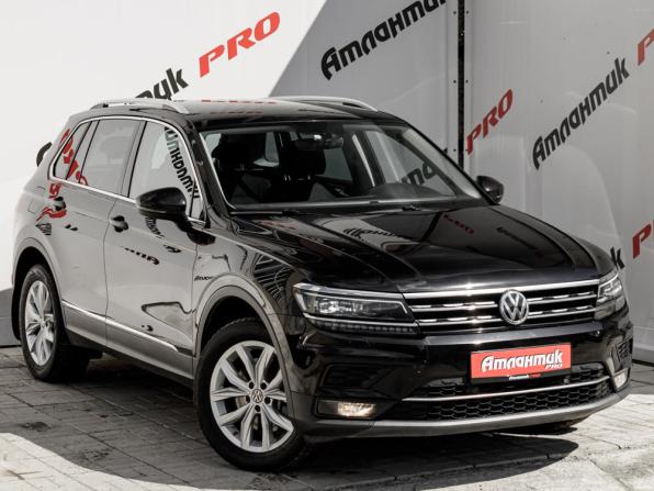 Volkswagen Tiguan II с пробегом 2018 года, цена 2 565 000 рублей, 100288 км, внедорожник, Автокод Объявления