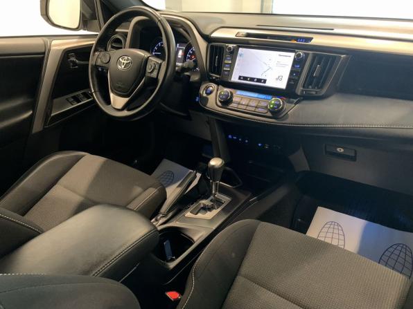 Toyota RAV4 IV (XA40) Рестайлинг с пробегом 2019 года, цена 2 479 000 рублей, 111247 км, внедорожник, Автокод Объявления