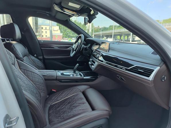 BMW 7 серии VI (G11/G12) Рестайлинг с пробегом 2022 года, цена 7 500 000 рублей, 86682 км, седан, Автокод Объявления