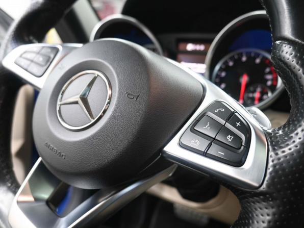 Mercedes-Benz SLC I (R172) с пробегом 2016 года, цена 2 899 900 рублей, 80003 км, родстер, Автокод Объявления
