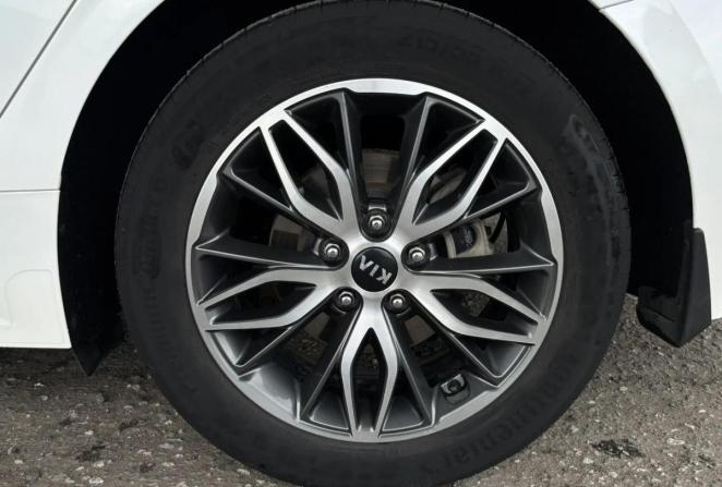 Kia K5 II с пробегом 2020 года, цена 2 185 000 рублей, 84043 км, седан, Автокод Объявления