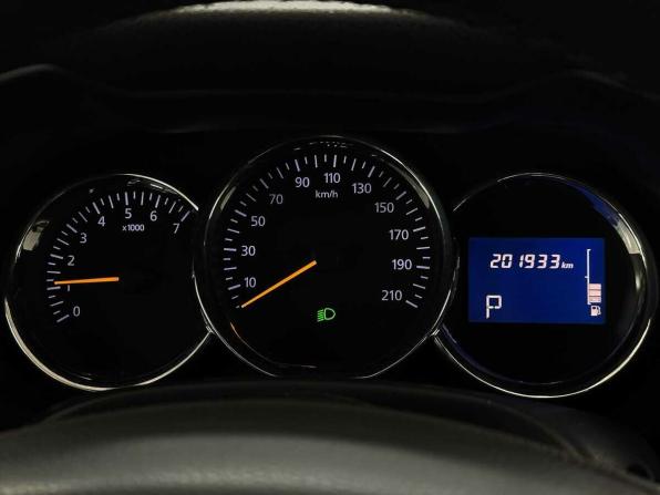 Renault Duster I Рестайлинг с пробегом 2017 года, цена 950 000 рублей, 201928 км, внедорожник, Автокод Объявления