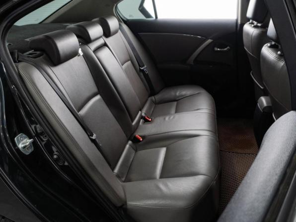 Toyota Avensis III Рестайлинг с пробегом 2011 года, цена 1 284 667 рублей, 185549 км, седан, Автокод Объявления