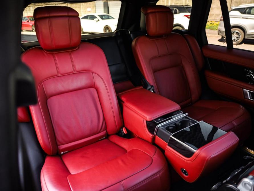 Land Rover Range Rover IV Рестайлинг Санкт-Петербург  - изображение 31