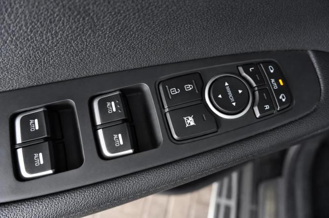 Kia Sorento III Prime Рестайлинг с пробегом 2018 года, цена 2 879 000 рублей, 143660 км, внедорожник, Автокод Объявления