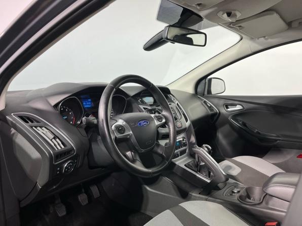 Ford Focus III с пробегом 2013 года, цена 845 000 рублей, 137462 км, седан, Автокод Объявления