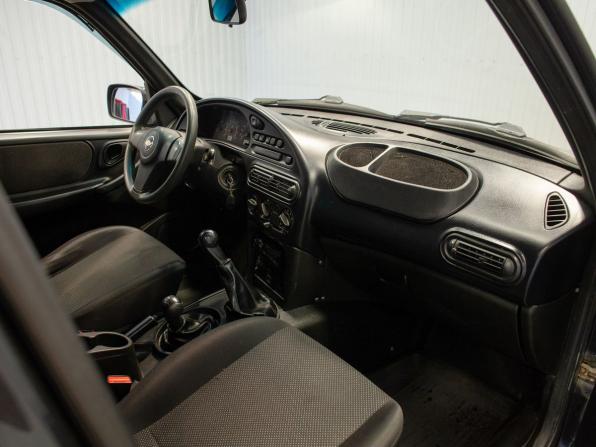 Chevrolet Niva I Рестайлинг с пробегом 2016 года, цена 620 000 рублей, 87303 км, внедорожник, Автокод Объявления