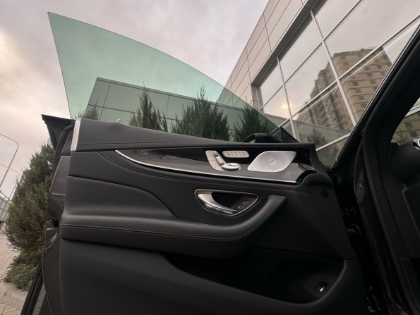 Mercedes-Benz AMG GT I Рестайлинг с пробегом 2021 года, цена 10 900 000 рублей, 15500 км, лифтбек, Автокод Объявления