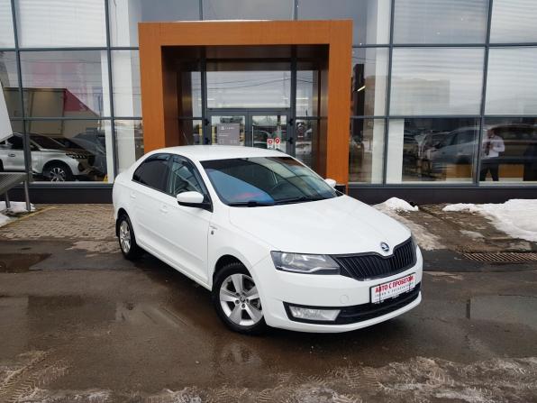 Skoda Rapid I Рестайлинг с пробегом 2017 года, цена 880 000 рублей, 176270 км, лифтбек, Автокод Объявления