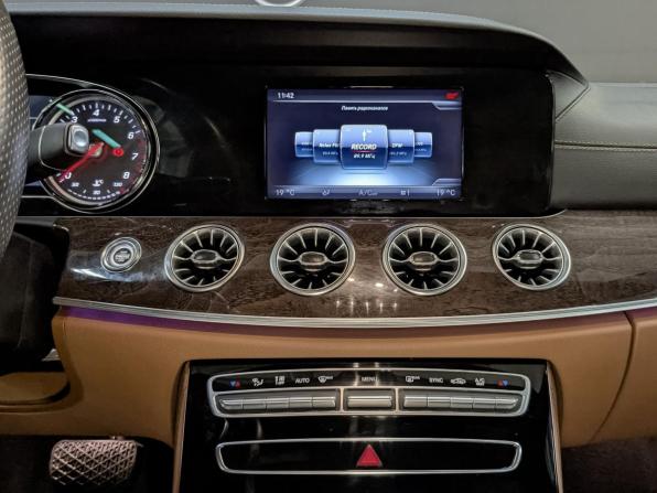 Mercedes-Benz E-Класс V (W213 S213 C238) с пробегом 2017 года, цена 2 950 000 рублей, 133704 км, купе-хардтоп, Автокод Объявления