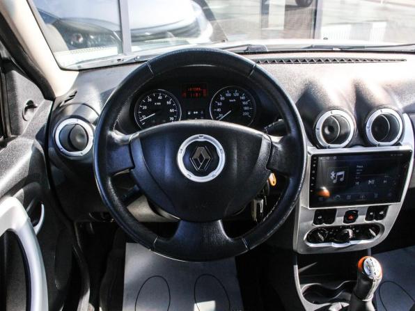 Renault Sandero I с пробегом 2013 года, цена 700 000 рублей, 137000 км, хэтчбек, Автокод Объявления