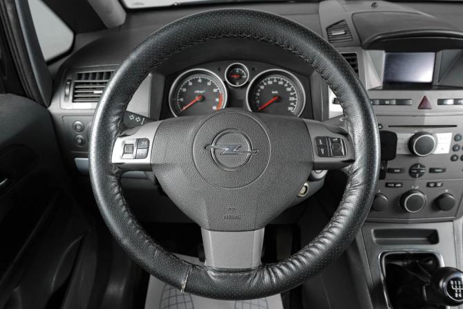 Opel Zafira B с пробегом 2006 года, цена 519 000 рублей, 239000 км, компактвэн, Автокод Объявления