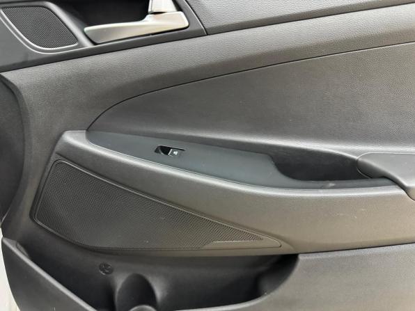 Hyundai Tucson III Рестайлинг с пробегом 2018 года, цена 2 226 000 рублей, 102631 км, внедорожник, Автокод Объявления