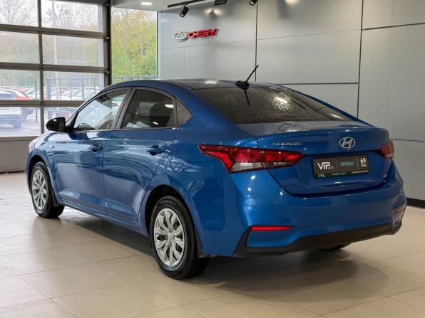 Hyundai Solaris II с пробегом 2018 года, цена 1 435 000 рублей, 81690 км, седан, Автокод Объявления