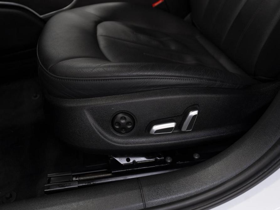 Audi A6 IV (C7) Рестайлинг Москва  - изображение 16