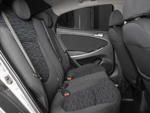 Hyundai Solaris I Рестайлинг с пробегом 2015 года, цена 901 500 рублей, 176418 км, седан, Автокод Объявления