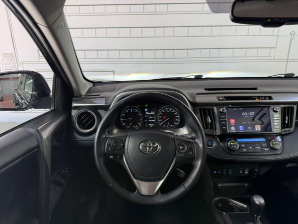 Toyota RAV4 IV (XA40) Рестайлинг с пробегом 2017 года, цена 3 200 000 рублей, 79134 км, внедорожник, Автокод Объявления