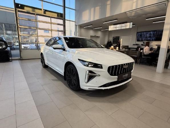Geely Preface I с пробегом 2024 года, цена 2 767 500 рублей, 2221 км, седан, Автокод Объявления