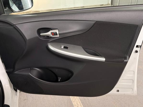 Toyota Corolla X (E140 E150) Рестайлинг с пробегом 2012 года, цена 1 250 000 рублей, 103744 км, седан, Автокод Объявления