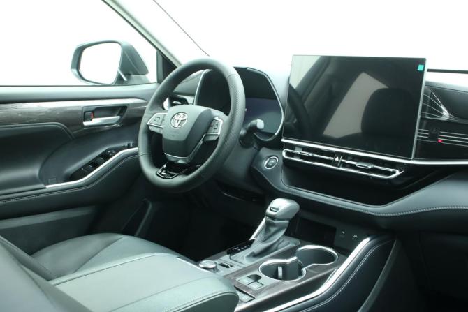 Toyota Highlander IV (XU70) с пробегом 2025 года, цена 5 260 000 рублей, 63 км, внедорожник, Автокод Объявления