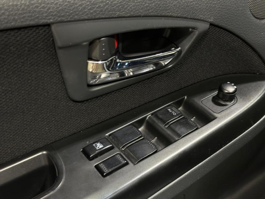 Suzuki SX4 I (Classic) Рестайлинг Челябинск  - изображение 13