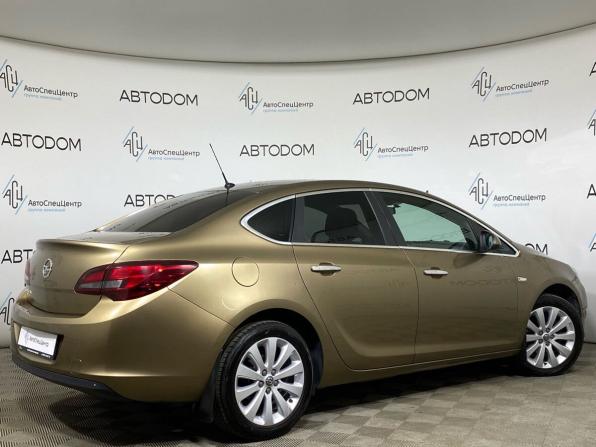 Opel Astra J Рестайлинг с пробегом 2013 года, цена 969 900 рублей, 74854 км, седан, Автокод Объявления