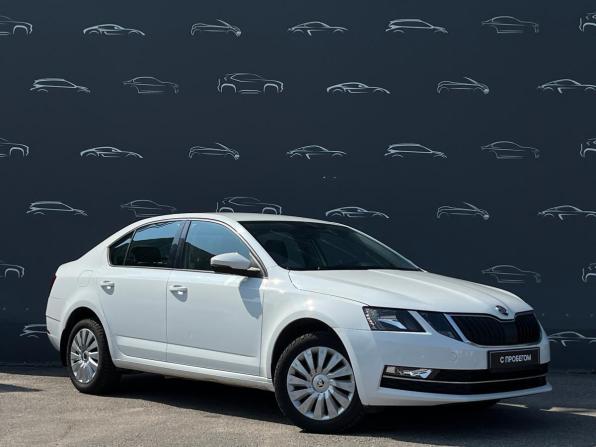 Skoda Octavia III (A7) Рестайлинг с пробегом 2019 года, цена 1 398 500 рублей, 126627 км, лифтбек, Автокод Объявления