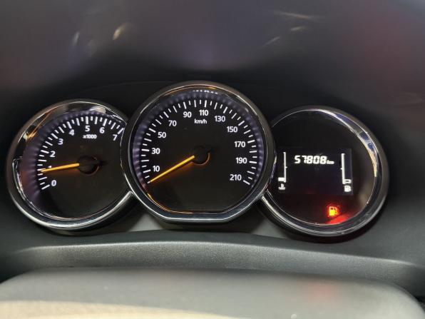 Renault Logan II Рестайлинг с пробегом 2022 года, цена 1 200 000 рублей, 57627 км, седан, Автокод Объявления