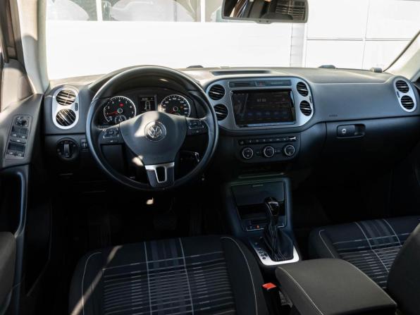 Volkswagen Tiguan I Рестайлинг с пробегом 2016 года, цена 1 590 000 рублей, 189728 км, внедорожник, Автокод Объявления
