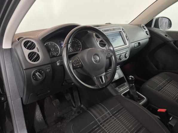 Volkswagen Tiguan I Рестайлинг с пробегом 2015 года, цена 1 478 000 рублей, 124858 км, внедорожник, Автокод Объявления