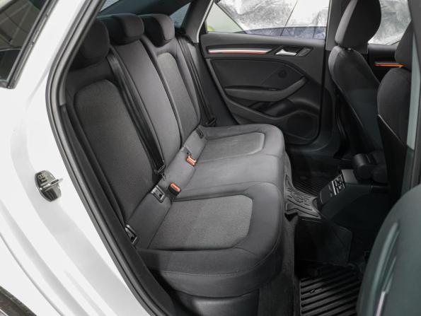 Audi A3 III (8V) Рестайлинг с пробегом 2016 года, цена 1 549 000 рублей, 179116 км, седан, Автокод Объявления