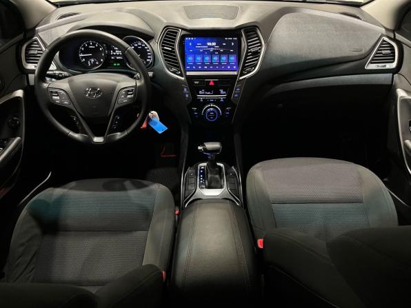 Hyundai Santa Fe III Рестайлинг с пробегом 2017 года, цена 1 830 000 рублей, 194701 км, внедорожник, Автокод Объявления