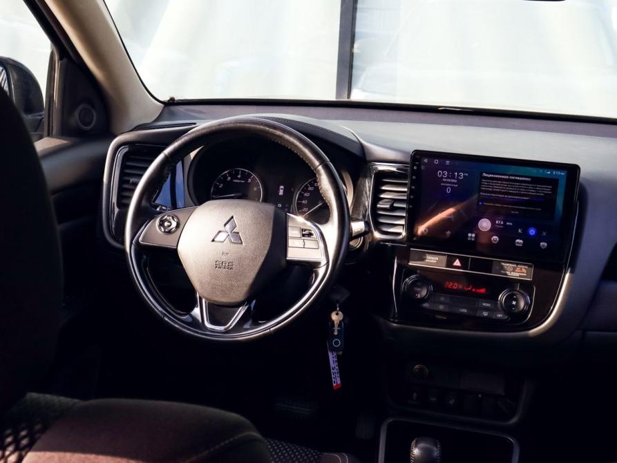 Mitsubishi Outlander III Рестайлинг 3 Екатеринбург  - изображение 19
