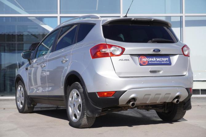 Ford Kuga I с пробегом 2012 года, цена 930 000 рублей, 232419 км, внедорожник, Автокод Объявления