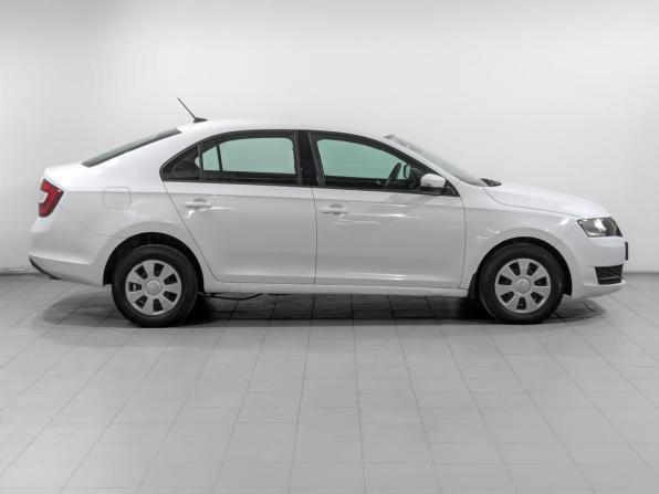 Skoda Rapid I Рестайлинг с пробегом 2019 года, цена 950 000 рублей, 125844 км, лифтбек, Автокод Объявления
