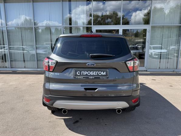 Ford Kuga II Рестайлинг с пробегом 2017 года, цена 1 826 000 рублей, 110000 км, внедорожник, Автокод Объявления