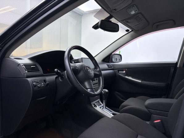 Toyota Corolla IX (E120 E130) Рестайлинг с пробегом 2005 года, цена 590 000 рублей, 195131 км, седан, Автокод Объявления